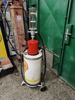Benzínový stojan, čerpací vozík Shell 1960, dekorace - 6