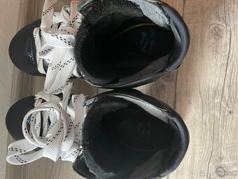 Profesionální brankářské brusle True Custom Two Piece - 6