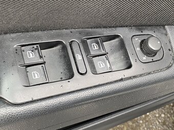 Škoda Superb II 1.6TDi ,  77 kW nafta, 2012 - 6