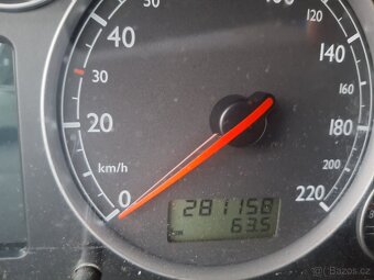 Wolkswagen Sharan - 6