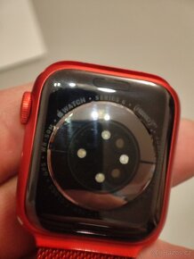 Prodám Apple Watch 6 40mm červené - 6
