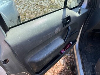 Ford connect 1.8 diesel ,55 kw, rv 2003 - 6