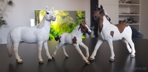 Schleich koně koníci Mustang - 6