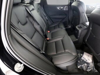 Volvo XC60 T8 Plug-in Pano/B&W/Ventilovaná sedadla - 6