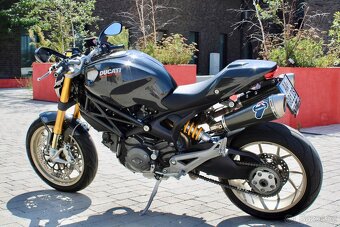 Ducati Monster 1100S - 6