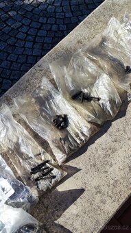 Šrouby, matice všehochuť nové - 6