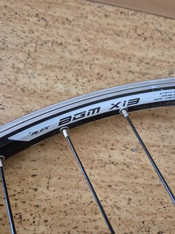 28" Zapletená kola, Shimano DEORE - 6