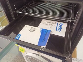 Trouba se sklokeramickou deskou Beko - 6