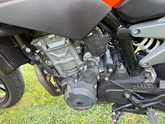 KTM Duke 790 - 6