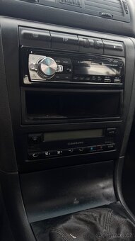 Škoda Octavia 1.9tdi FULL VÝBAVA - 6
