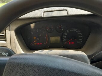 Ford Transit - 6