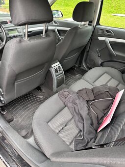 Škoda Octavia combi 1.9.tdi 77kw - 6
