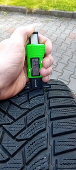 Dunlop 225/45 R18 - 6