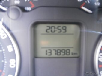 Škoda Octavia 1,6 MPI SERVISKA - 6