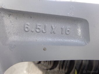 Hyundai Kona original zimna sada kol s TPMS - 6