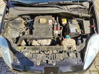 Fiat Punto Grande 1,2i ,1.majitel ,koupeno v ČR - 6
