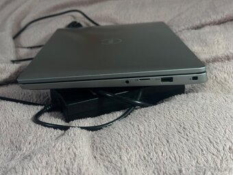 Dell Latitude 7400 – i7, 16 GB RAM, 477 GB SSD + nabíječka + - 6