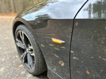 BMW E91 318D 2008 - 6