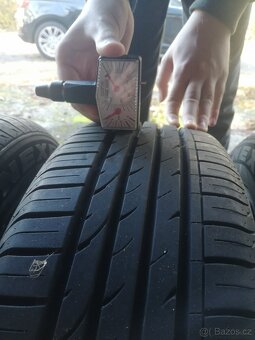 Prodám letní komplety disky+gumy na vůz ŠKODA FABIA III - 6