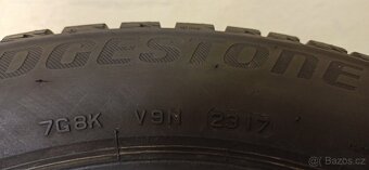 Bridgestone Blizzak LM001 205/55 R16 91H 5,5-6,5mm - 6