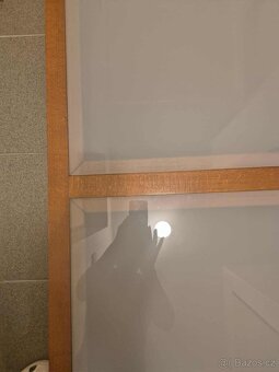 Prodám - jídelní stůl + 6 židlí v setu - 6