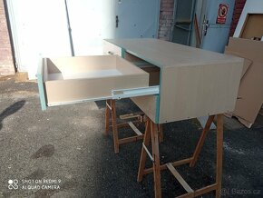 Skříňka se zásuvkami - 6