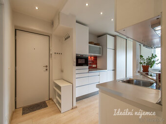 Pronájem bytu 3+kk, Nad Olšinami, Vinohrady, 26.000 Kč/měs 5 - 6