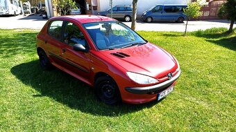 peugeot 206 ve velmi krasnem stavu - 6