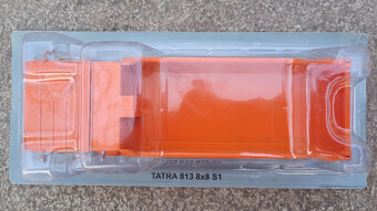 Tatra 813 S1 8x8 (Kolos / Drtikol) - 1:43 - DeAgostini - 6