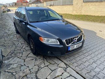 Volvo V70 2010 XENONY KŮŽE NAVIGACE - 6