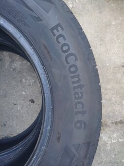 Prodam 2ks letní Continental 215/60 R16V - 6