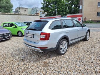 Škoda Octavia Scout 2.0 TDi 110KW Nové v ČR - 6