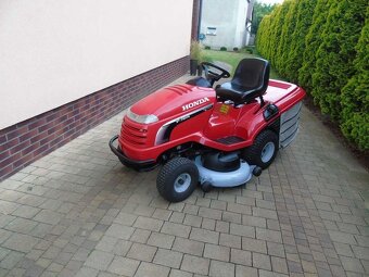 Zahradní traktůrek Honda 2620 - 6