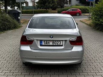 BMW Řada 3 E90 320i 110kW Sedan 6st. Manuál Klima ALU R16 - 6
