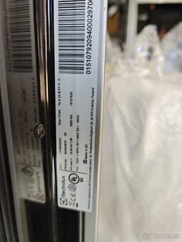 Indukční sporák ELECTROLUX nerez - 6
