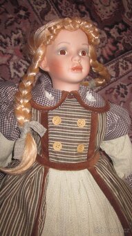 SBERATELSKA VELKA PANENKA NJSF 74 CM - 6