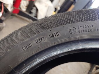 Zimní pneumatika 215/55 R17 98V Continental - 6
