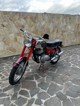 JAWA sbírka motorek - 6