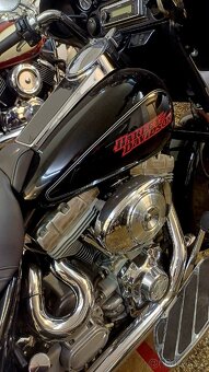 Harley Davidson - 6