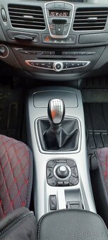 Renault Laguna 3 - 6