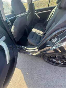 Prodám Škoda Octavia II 1.6i RS Packet - 6