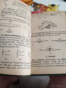 Prodám starou knížku Kriegflugzeuge - 6