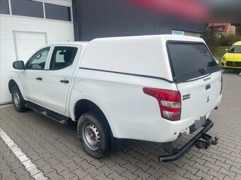 Mitsubishi L200 2,4 DI-D 4WD DOUBLE CAB INVITE (2016) - 6