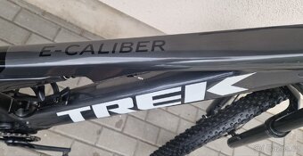Trek E-caliber velikost L zánovní stav, záruka - 6
