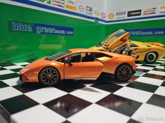 Prodáme modely Lamborghini 1:18, 1:24, 1:43. - 6