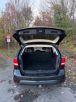 Fiat Freemont 2.0 JTD, 7 míst, automat, 2014 - 6