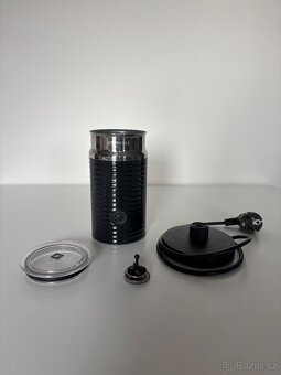 Kávovar a šlehač mléka Nespresso - 6