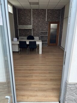 Pronájem obchodího prostoru Plzeň ulice Rokycanská - 6