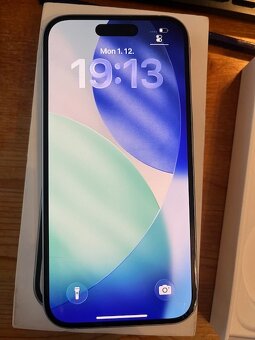 Mobilní telefon iPhone 15 128GB modrá - 6