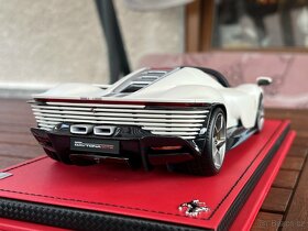 MR Collection - Ferrari Daytona SP3, 1:18 - 6